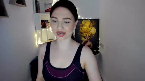 Snapshot of seaebreeze chatting on March 7, 3:19 am Kate online show from March 7, 3:19 am