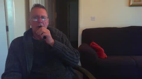 seakrait online show from January 3, 8:43 am