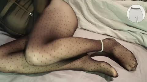 seamlessly online show from November 23, 6:44 am