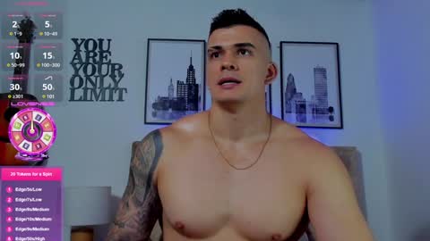 Snapshot of sean_carrera69 chatting on February 7, 9:15 pm Sean Carrera online show from February 7, 9:15 pm