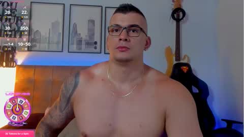Snapshot of sean_carrera69 chatting on September 11, 4:03 am Sean Carrera online show from September 11, 4:03 am