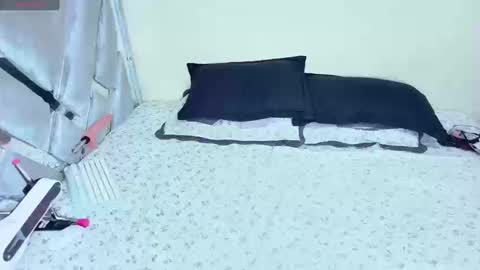 Sean-pierre online show from September 19, 3:43 am