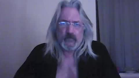 seantheflyer online show from December 9, 12:12 am