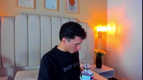 Sean online show from September 23, 3:55 am