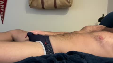 seaotter93 online show from December 17, 9:16 pm