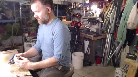 Seattlemanwhore online show from December 14, 3:29 pm