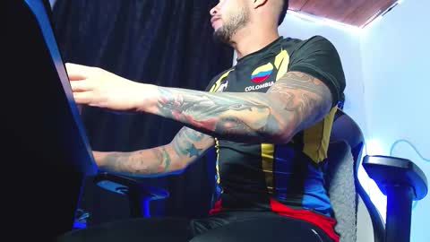 Sebastian online show from February 6, 7:23 am