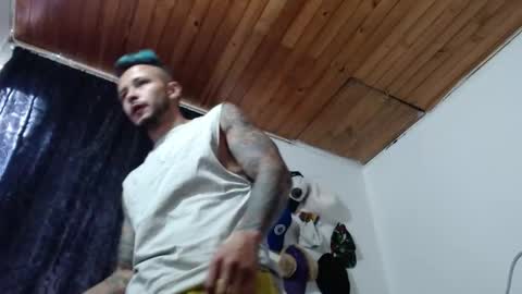 Snapshot of sebastian_025 chatting on September 21, 1:59 pm Sebastian online show from September 21, 1:59 pm