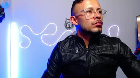 Sebastian online show from October 11, 8:52 am