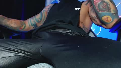 Sebastian online show from October 1, 5:06 am