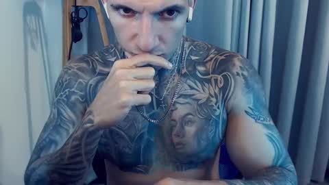 Snapshot of sebastian_muss chatting on September 18, 11:09 pm Sebastian online show from September 18, 11:09 pm