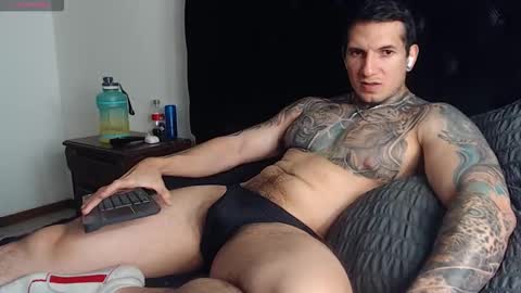 Sebastian online show from February 19, 7:13 pm