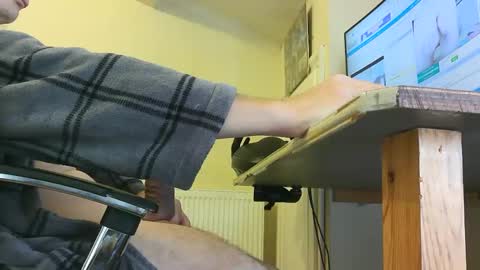 sebastianspalding450 online show from October 12, 9:24 am