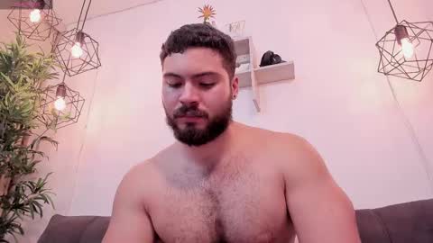 Instagram jeanpaulfit  online show from March 7, 10:32 pm