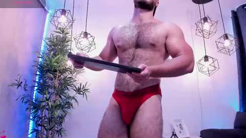 Instagram jeanpaulfit  online show from February 13, 9:06 pm