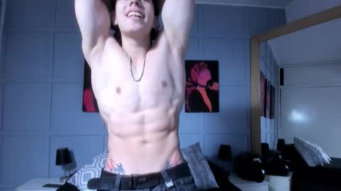 Snapshot of sebaxx_king chatting on September 20, 1:58 pm sebaxx_king online show from September 20, 1:58 pm
