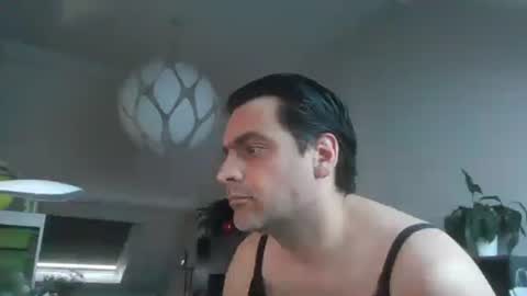 sebix9206 online show from March 30, 7:19 am