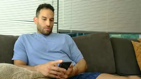 Sebastian Royce online show from July 7, 5:06 pm