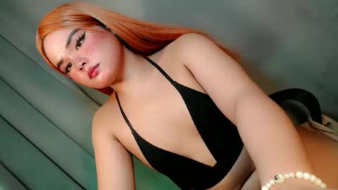 kwen online show from May 15, 7:10 pm
