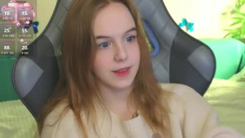 MaryRedhair PollyBlonde online show from January 13, 9:39 am