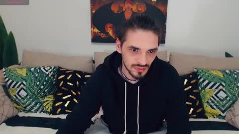 Snapshot of secret_sir chatting on February 24, 11:52 pm Dean Carter online show from February 24, 11:52 pm