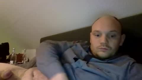 Simon online show from February 4, 6:06 pm