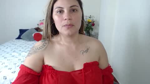 Secret Bella online show from May 19, 11:06 am