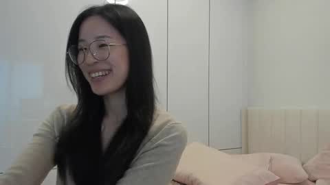 Angela online show from October 28, 12:33 am