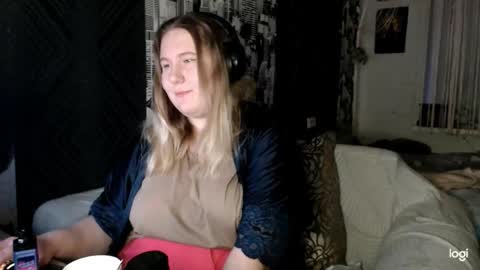 SecretGodnes online show from January 6, 1:37 pm