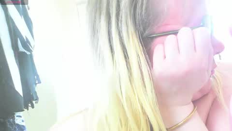 Princess Peachie online show from March 29, 4:25 am