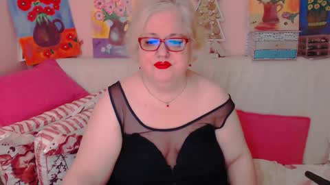 Alice online show from March 4, 8:28 pm