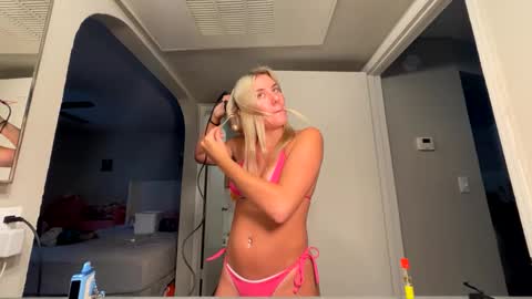 Maddy online show from September 16, 10:57 pm