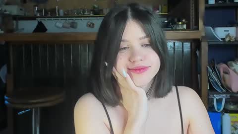 Snapshot of secretqueen_x chatting on February 6, 7:02 am Anna online show from February 6, 7:02 am