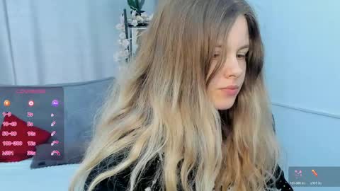 secrettier online show from March 28, 5:20 am