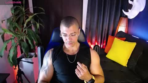 sed online show from February 11, 11:42 am