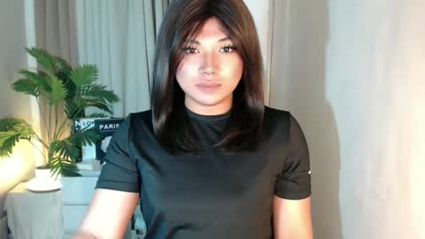 Deluxe online show from February 28, 9:02 am