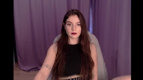 Emily online show from November 18, 7:00 am