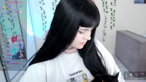 Snapshot of selena___cute chatting on March 7, 9:40 am Selena online show from March 7, 9:40 am