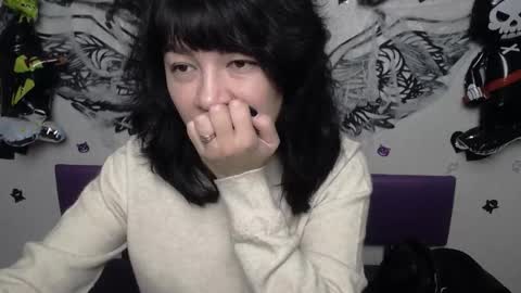 SelenaFly online show from October 31, 7:31 am