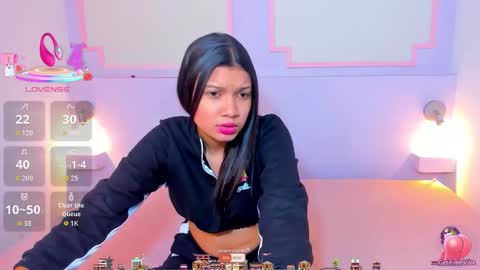 selenafox6 online show from October 13, 11:34 am
