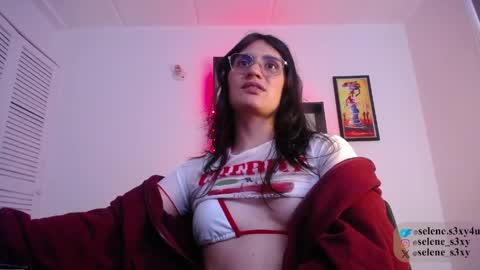 selene_s3xy online show from March 29, 5:03 pm