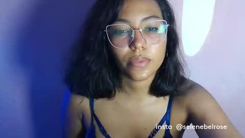 Selena online show from October 4, 3:21 pm