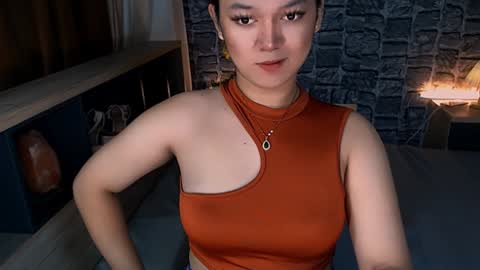 Snapshot of selenesantiago chatting on January 30, 4:27 am joan online show from January 30, 4:27 am