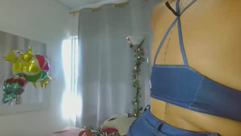 Selenna1 online show from September 22, 1:04 pm