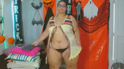 Selenna1 online show from October 18, 2:43 pm