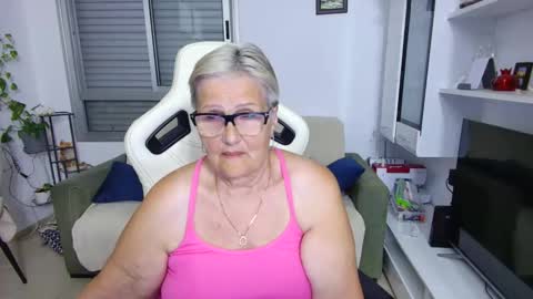 Selenna online show from May 12, 5:55 pm