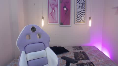 Mayte online show from January 26, 1:15 pm