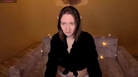 selestiasonata online show from March 5, 2:20 am