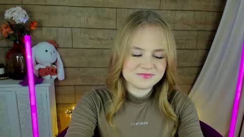 SelinSwarovski online show from March 5, 4:35 pm