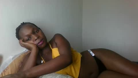 sellinprinces online show from September 30, 9:36 pm